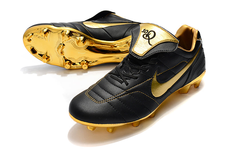 Chuteira Campo Nike Retrô Tiempo Legend 7 Elite FG Preta e Dourada R10