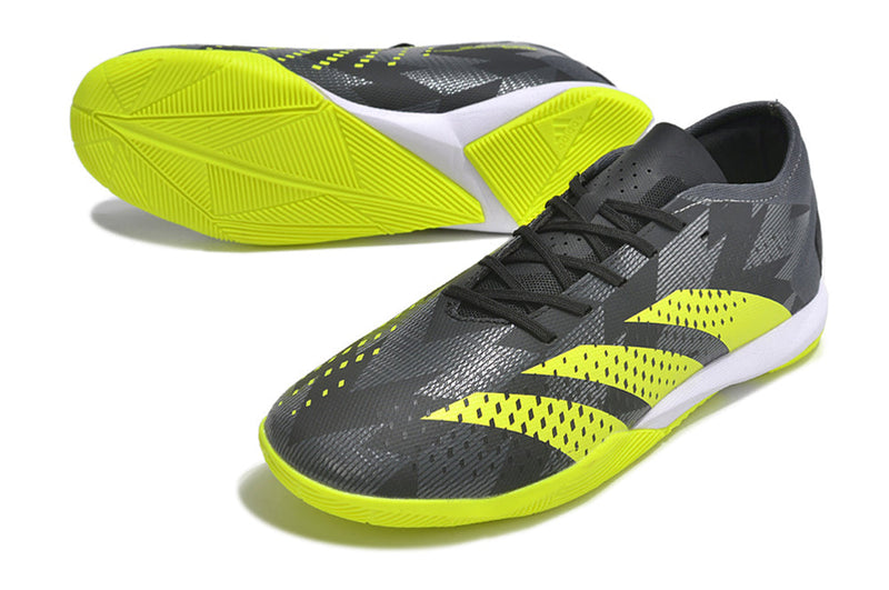 Chuteira Futsal Adidas Predator Accuracy.1 IC Low Preta e Verde "Crazycharged Pack"