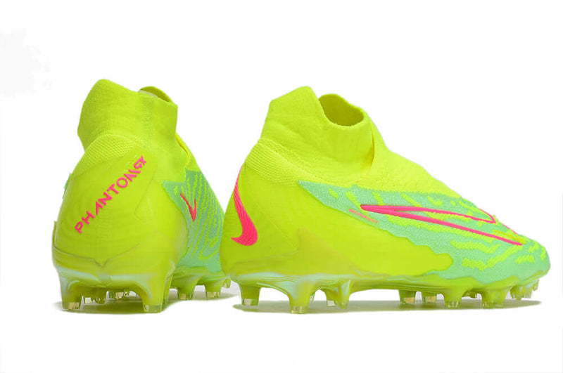 Chuteira Campo Nike Phantom GX DF Elite FG Verde e Rosa