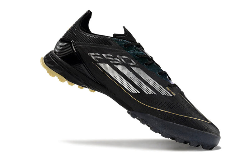 Chuteira Society Adidas F50 TF Preta e Dourada "Dark Spark Pack"