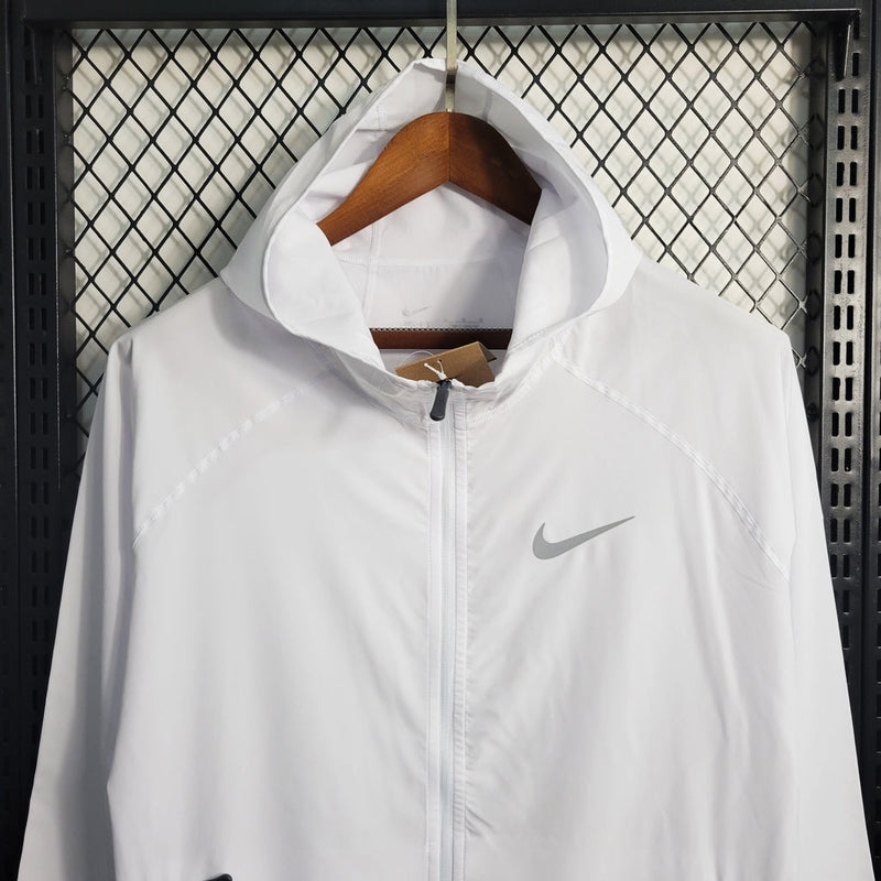 Corta Vento Nike Essential HD Branco