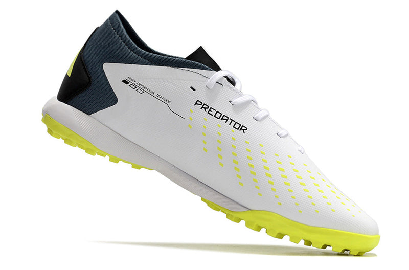 Chuteira Society Adidas Predator Accuracy.1 TF Low Branca e Verde "Crazyrush Pack"