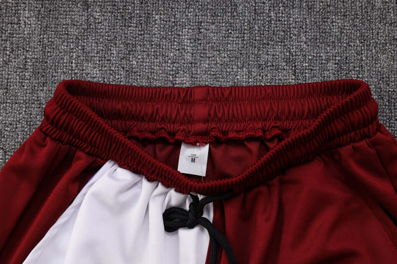 Conjunto de Moletom Nike Sportswear Tech Fleece com Touca Branco, Bordo e Roxo