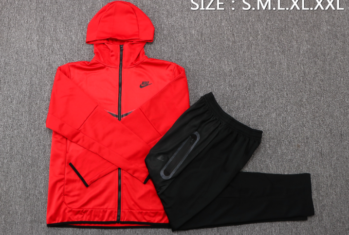 Conjunto de Moletom Nike Sportswear Tech Fleece com Touca Vermelho e Preto