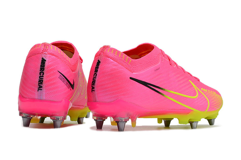 Chuteira Campo Nike Air Zoom Mercurial Vapor 15 Elite Trava Mista Rosa e Verde "Luminous Pack"