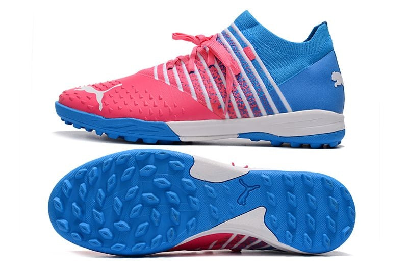 Chuteira Society Puma Future Z 1.3 TF Azul e Rosa