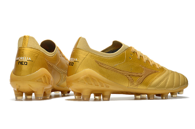 Chuteira Campo Mizuno Morelia Neo 3 FG Dourada