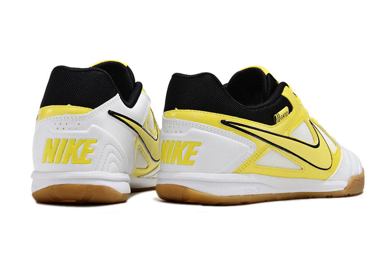 Chuteira Futsal Supreme x Nike SB Gato IC Branca, Amarelo e Preto