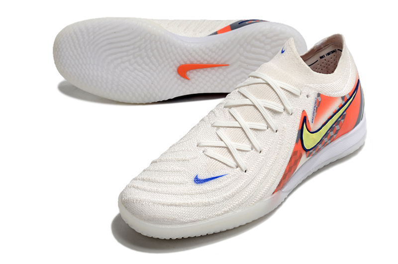 Chuteira Futsal Nike Phantom GX 2 Elite IC Branca, Cinza e Vermelho "Barna Pack"