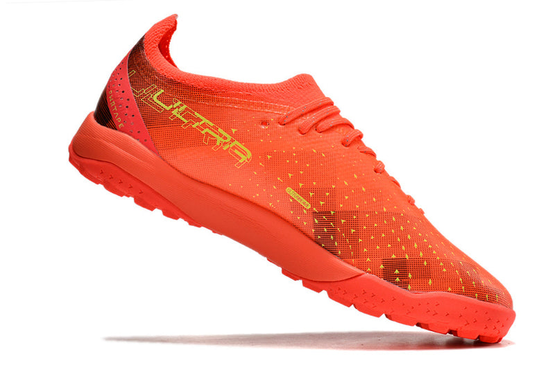 Chuteira Society Puma Ultra Ultimate 1.4 TF Laranja "Fearless Pack"