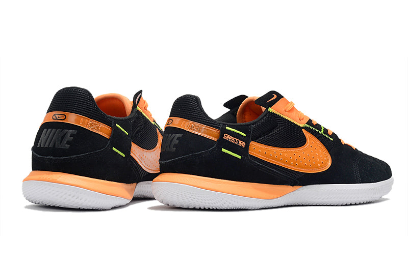 Chuteira Futsal Nike StreetGato IC Preta e Laranja