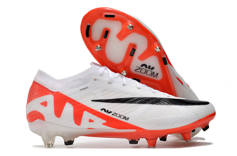 Chuteira Campo Nike Air Zoom Mercurial Vapor 15 Elite Ponta de Aluminio Branca e Laranja "Ready Pack"