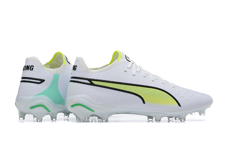 Chuteira Campo Puma King Ultimate FG Branca e Verde " Pursuit Pack"