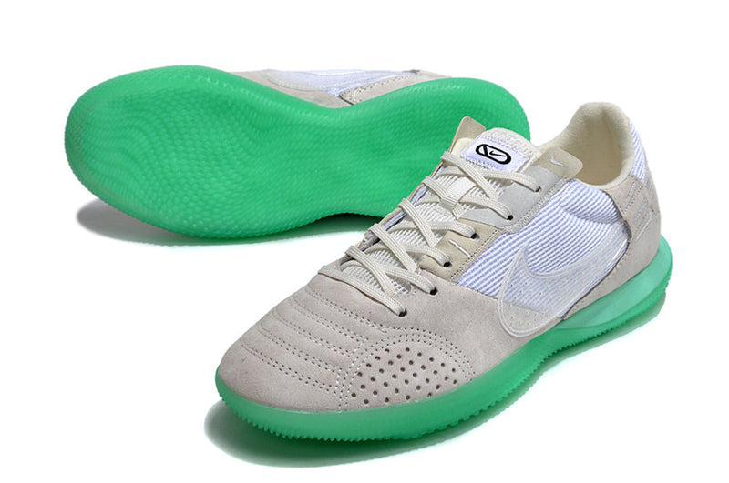 Chuteira Futsal Nike StreetGato IC Cinza e Verde