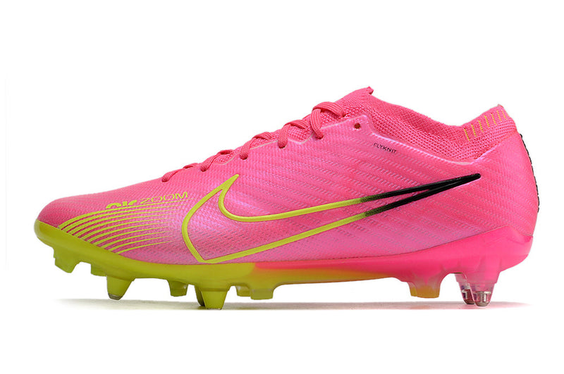 Chuteira Campo Nike Air Zoom Mercurial Vapor 15 Elite Ponta de Aluminio Rosa "Luminous Pack"