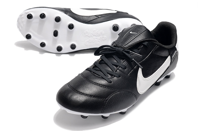 Chuteira Campo Nike Premier 3 FG Preta e Branca