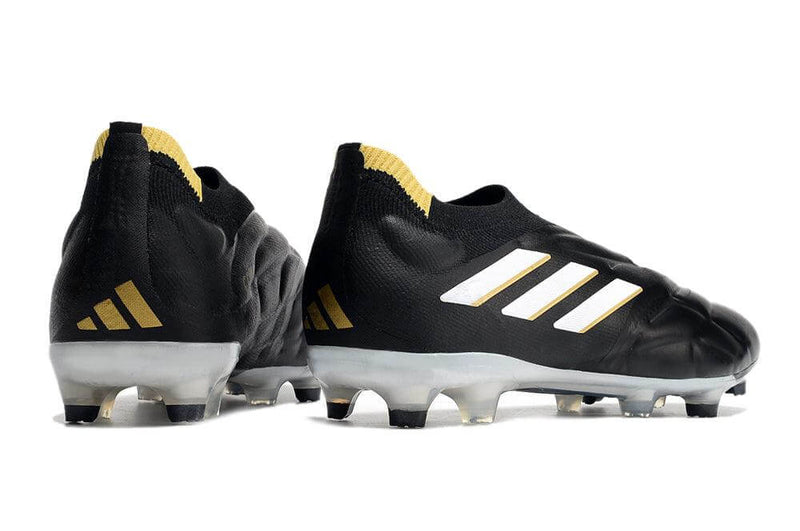 Chuteira Campo Adidas Copa Pure+ FG Preta e Branca "Teaser"