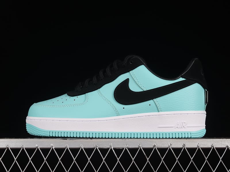 Air Force 1 Tiffany & Co. (Friends and Family)