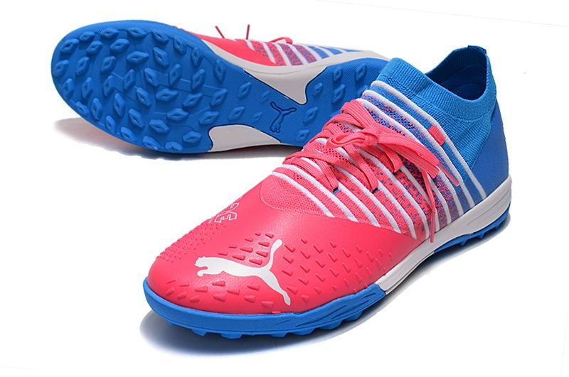 Chuteira Society Puma Future Z 1.3 TF Azul e Rosa