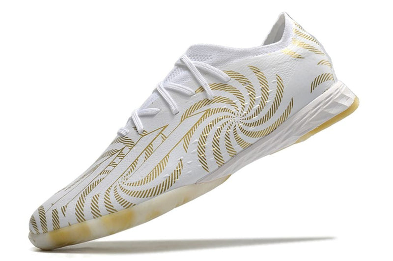 Chuteira Futsal Adidas X Speedportal.1 IC Branca e Dourada "Benzema Ballon d'Or"