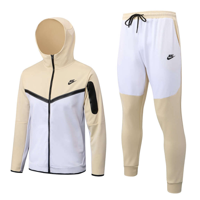 Conjunto de Moletom Nike Sportswear Tech Fleece com Touca Bege e Branco