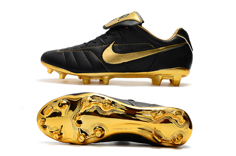 Chuteira Campo Nike Retrô Tiempo Legend 7 Elite FG Preta e Dourada R10