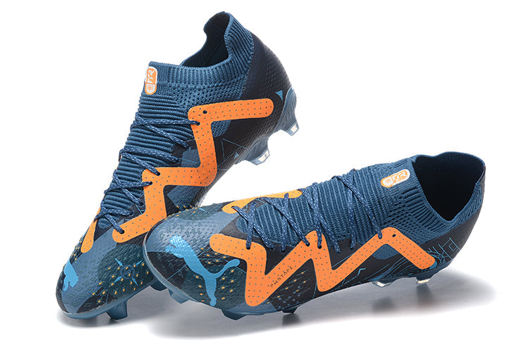 Chuteira Campo Puma Future Ultimate FG Azul e Laranja "DNA Pack"