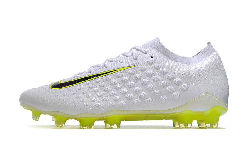 Chuteira Campo Nike Phantom Ultra Venom Elite FG Branca e Verde