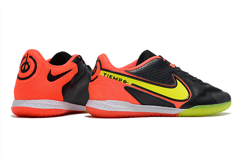 Chuteira Futsal Nike Tiempo Legend 9 Elite IC Preto, Laranja e Amarelo