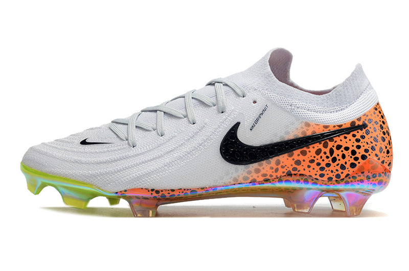 Chuteira Campo Nike Phantom GX 2 Elite FG Branca, Preta e Laranja "Electric Pack"