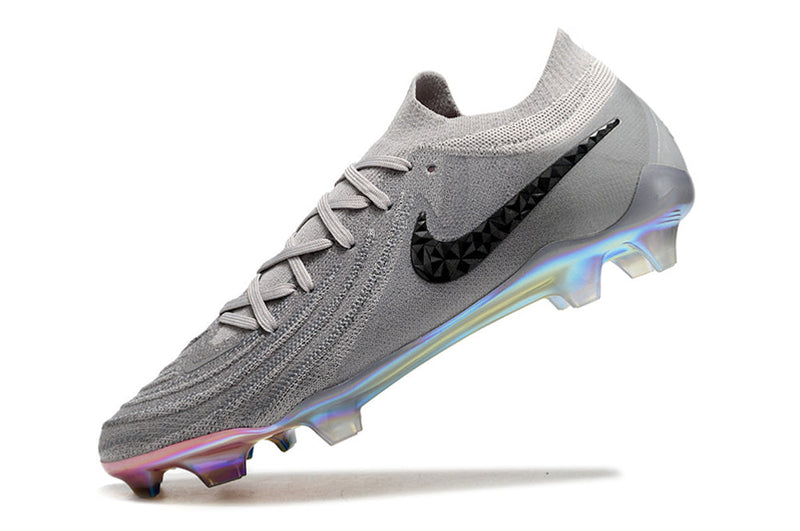 Chuteira Campo Nike Phantom GX 2 Elite FG Prata "Rising Gem Pack"