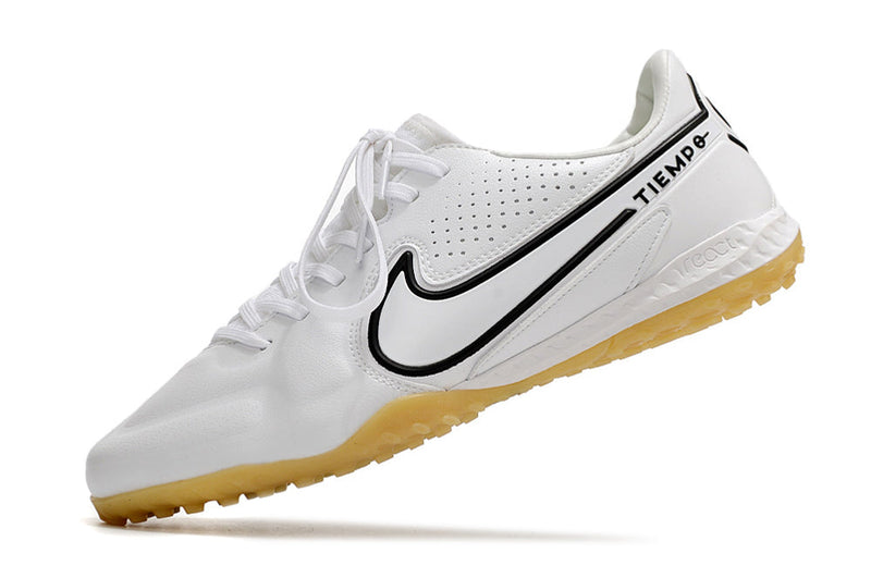 Chuteira Society Nike Tiempo Legend 9 Elite TF Branca e Preta