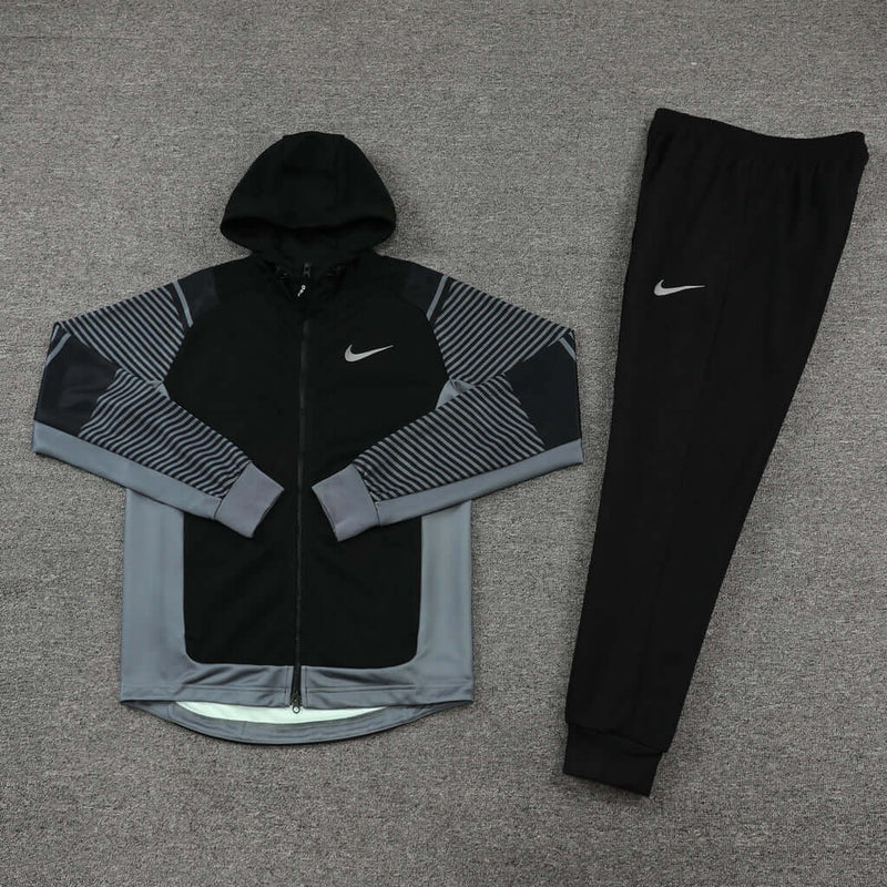 Conjunto de Moletom Nike com Touca Preto e Cinza