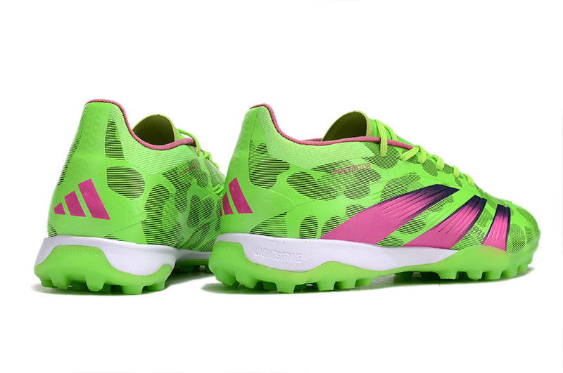 Chuteira Society Adidas Predator Elite TF Verde e Rosa