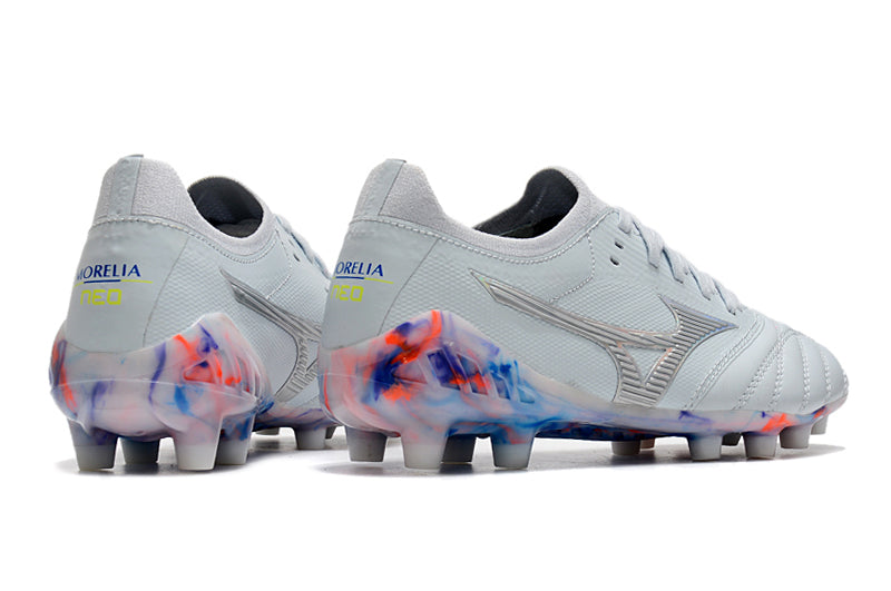 Chuteira Campo Mizuno Morelia Neo 3 FG Branca, Prata e Azul