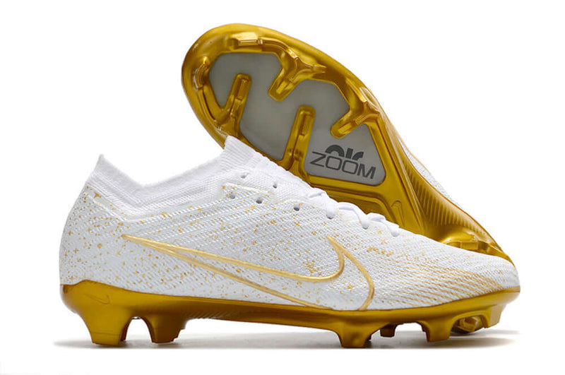 Chuteira Campo Nike Air Zoom Mercurial Vapor 15 Elite FG Branca e Dourado