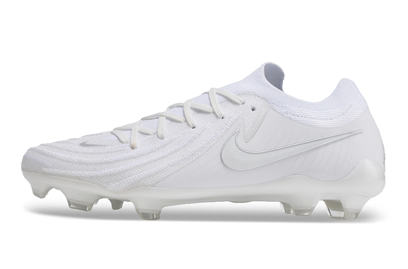 Chuteira Campo Nike Phantom GX 2 Elite FG Branca "Pearlized Pack"