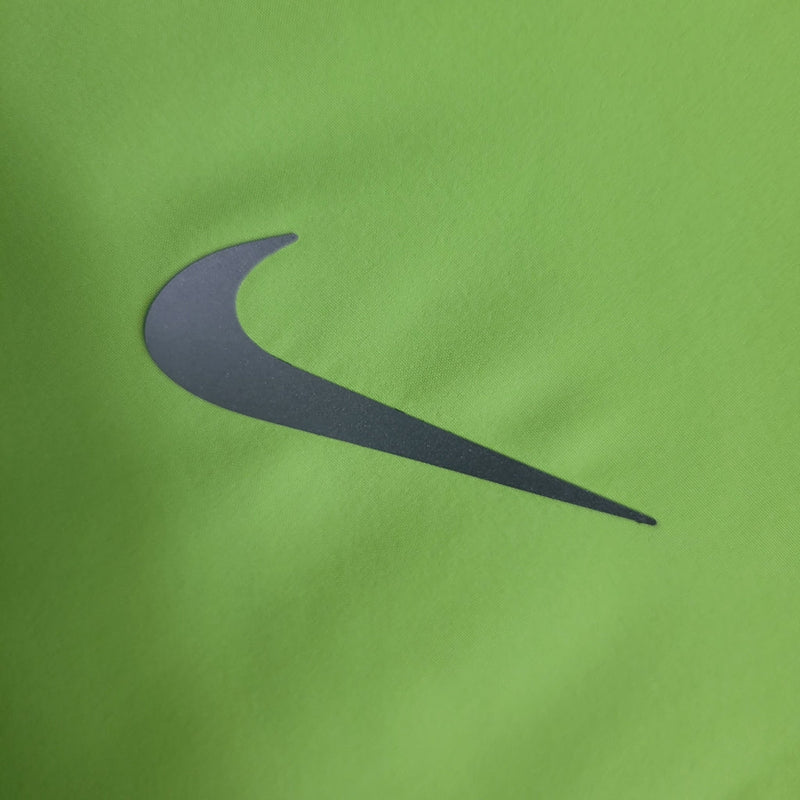 Corta Vento Nike Essential HD Verde