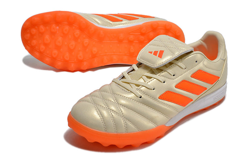 Chuteira Society Adidas Copa Gloro TF Bege e Laranja