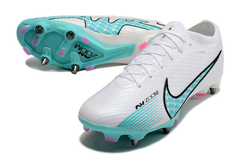 Chuteira Campo Nike Air Zoom Mercurial Vapor 15 Elite Trava Mista Branca, Azul e Rosa