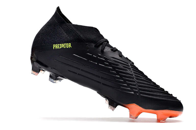 Chuteira Campo Adidas Predator Edge.1 Low FG Preto e Verde "Shadow Portal Pack"