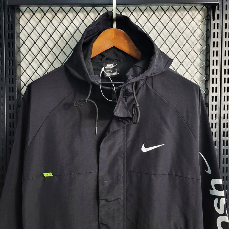 Corta Vento Nike Sportwear Swoosh Preto