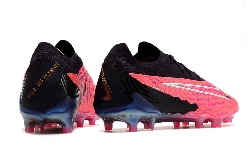 Chuteira Campo Nike Phantom GX Elite FG Rosa e Preto "Generation Pack"