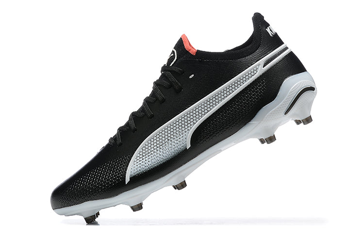 Chuteira Campo Puma King Ultimate FG Preta e Branca "Classic"