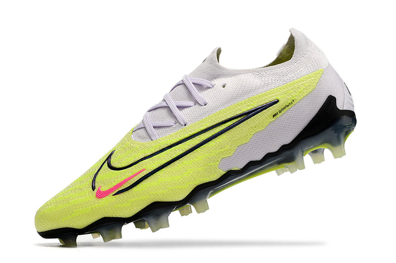 Chuteira Campo Nike Phantom GX Elite FG Branca e Verde "Luminous Pack"