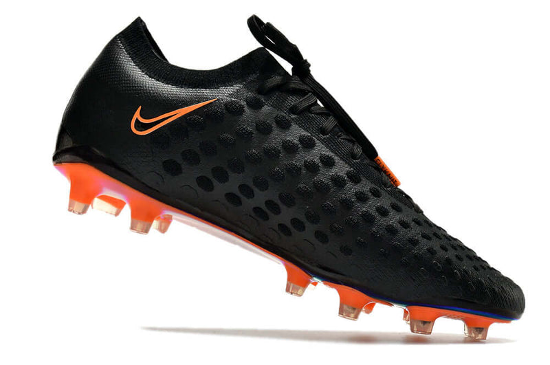 Chuteira Campo Nike Phantom Ultra Venom Elite FG Preta e Laranja