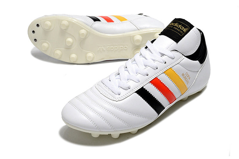 Chuteira Campo Adidas Copa Mundial FG Branca, Preta, Vermelha e Amarela "Germany"