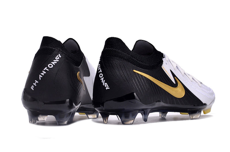 Chuteira Campo Nike Phantom GX 2 Elite FG Preta e Branca "Mad Ready Pack"