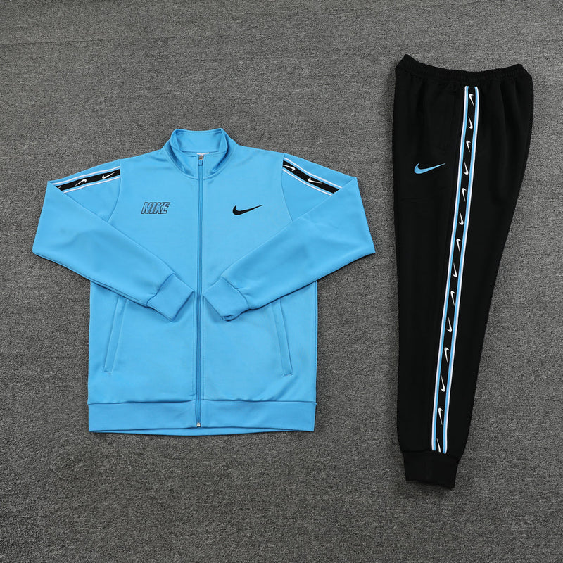 Conjunto de Frio Nike Sportswear Azul Claro e Preto