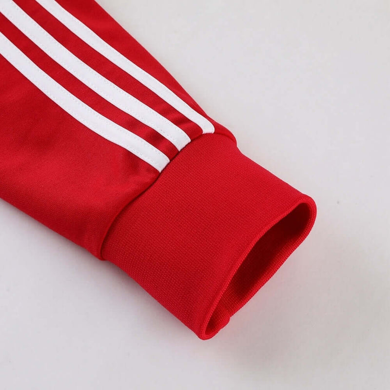 Conjunto de Moletom Adidas com Touca Vermelho e Preto